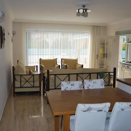 Nyaraló Ebruli Homes