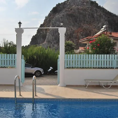 Ebruli Homes Nyaraló *